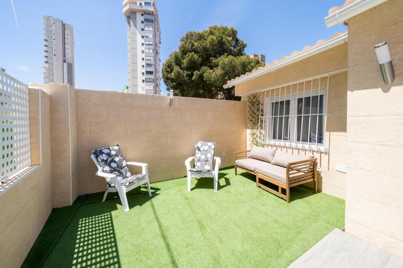 Apartamento Alma Con Terreno Privado Y Parking Compartido - A 800M De Playa Poniente Benidorm Exterior photo