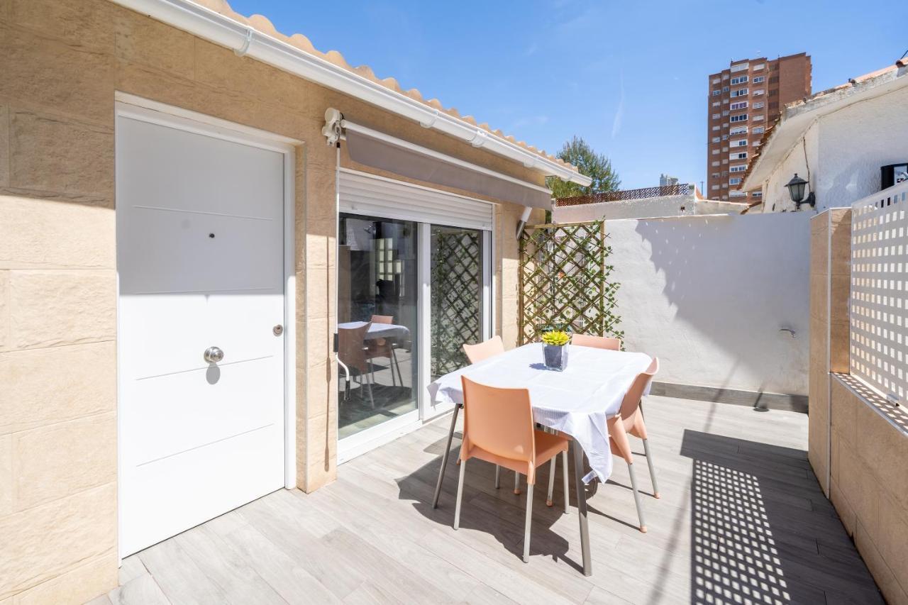 Apartamento Alma Con Terreno Privado Y Parking Compartido - A 800M De Playa Poniente Benidorm Exterior photo
